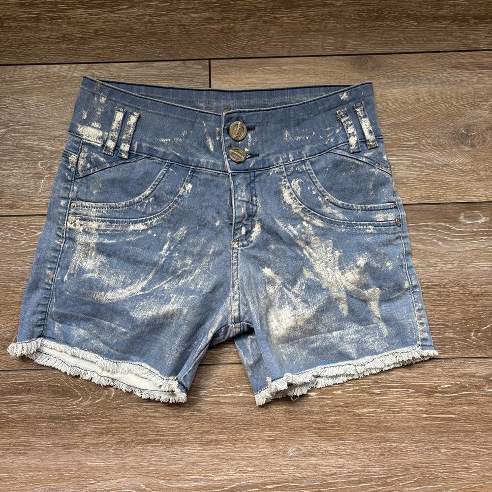 Size 6 Emporio Denim Shorts with Metallic Wash